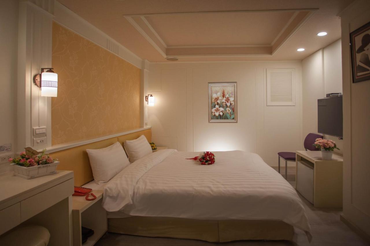 Showart Hotel Taipei Exterior photo